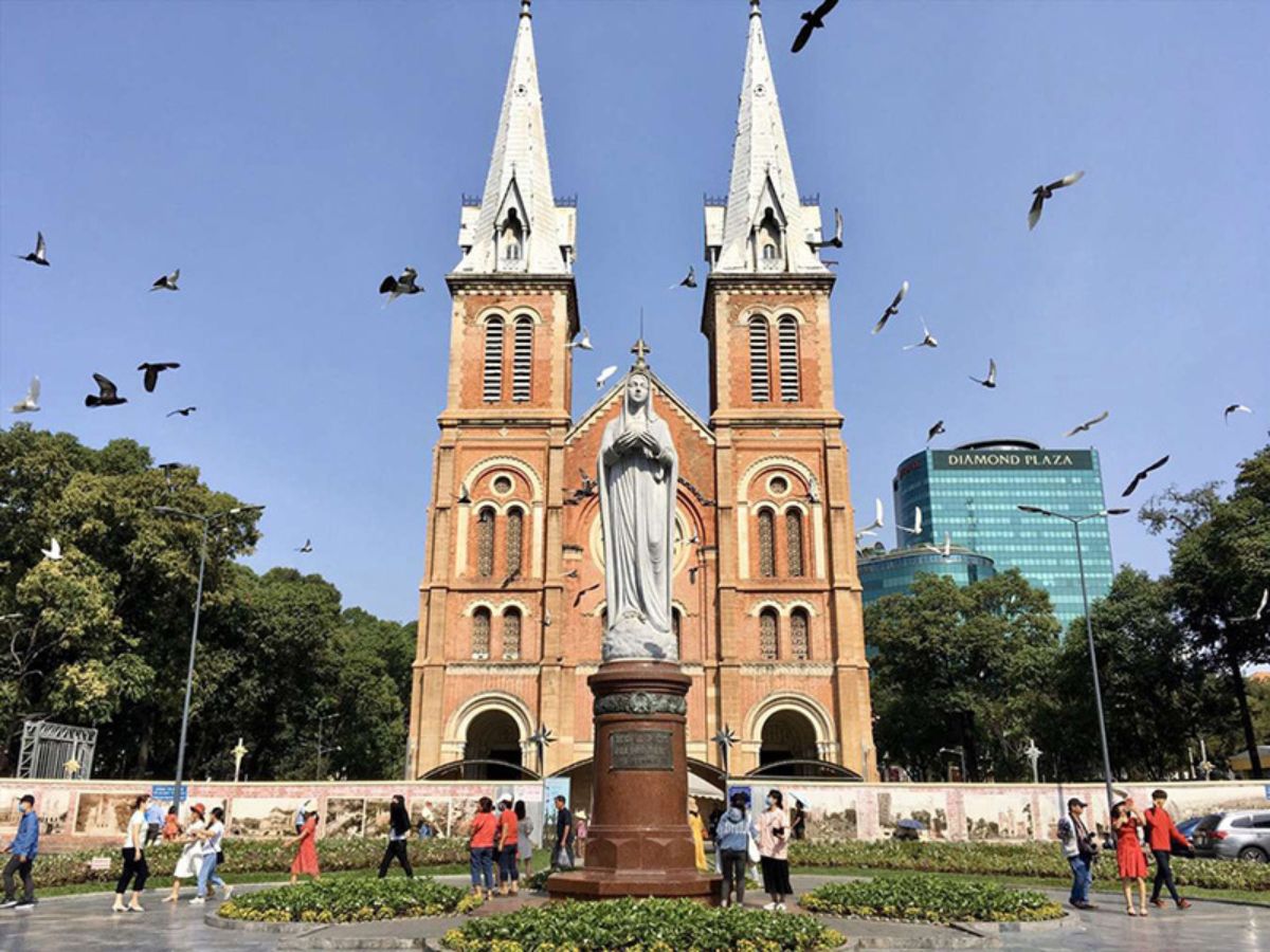 Notre Dame Cathedral (Duc Ba Cathedral) – Icon of Ho Chi Minh City