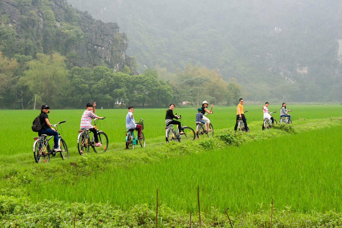 Sustainable Tourism in Vietnam: Unique Experiences that Preserve Culture and Nature