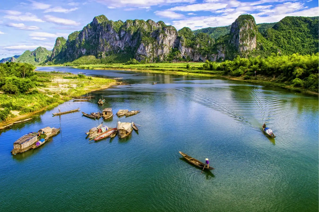 Quang Binh Travel Guide: Vietnam’s Kingdom of Caves and Natural Wonders